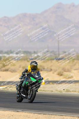 media/Apr-13-2025-Race Pace (Sun) [[7918213ab8]]/Vested/1-Turn 16 Exit (10am)/